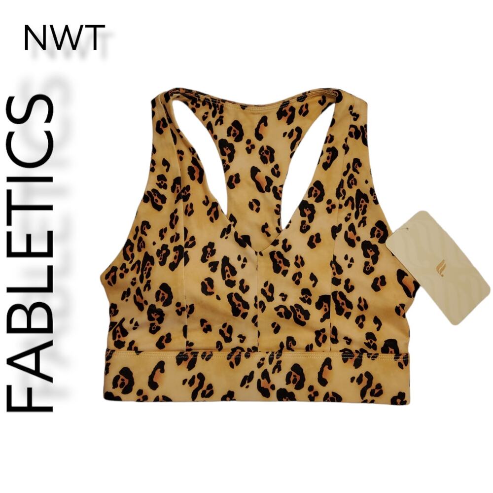 NWT. FABLETICS SPORTSBRA SIZE XS
